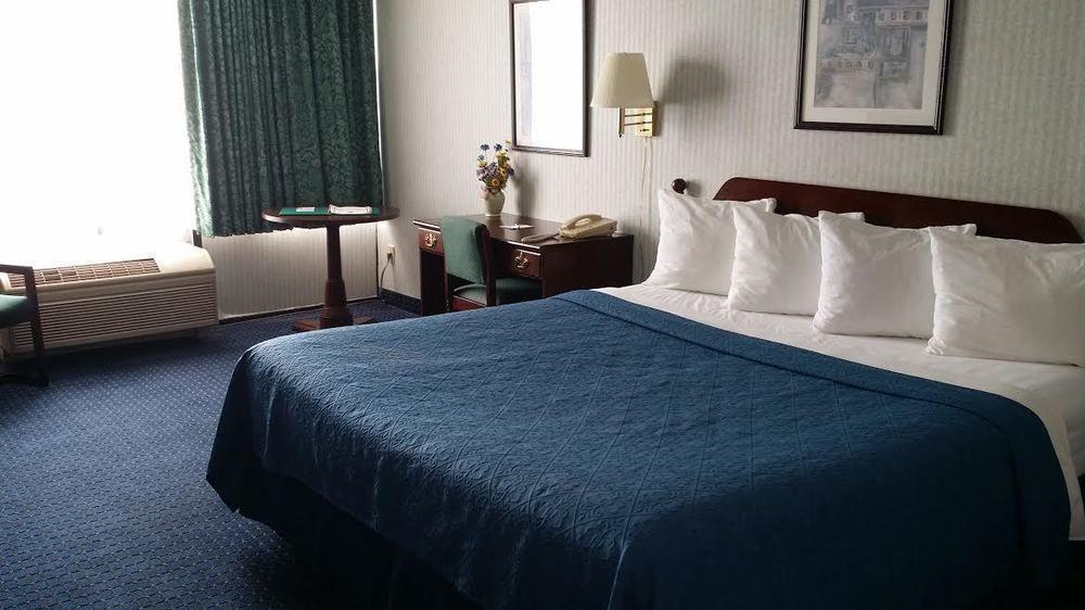 Newark Garden Finger Lakes Hotel Esterno foto